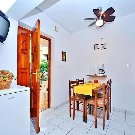 Appartement Fuer 4 Personen Ca 45 Qm In Rabac, Istrien Bucht Von Rabac