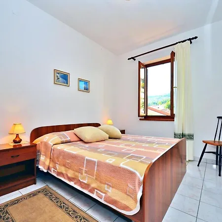 Fuer 4 Personen Ca 45 Qm In Rabac, Istrien Bucht Von *