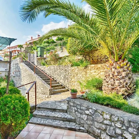 Fuer 4 Personen Ca 45 Qm In Rabac, Istrien Bucht Von Appartement